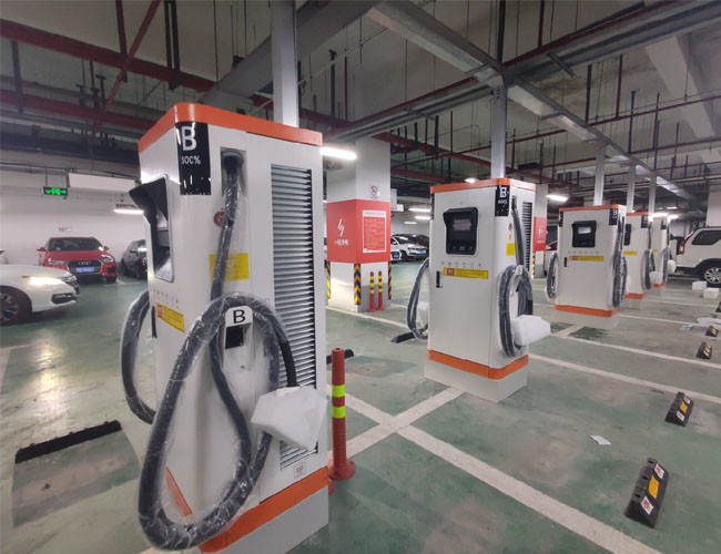 mais recente caso da empresa sobre Estação de carregamento comercial do estacionamento EV