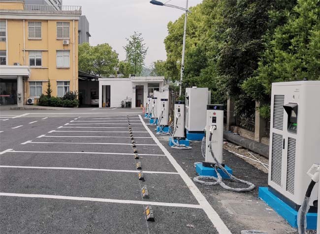 mais recente caso da empresa sobre Estações de carregamento rápidas públicas de EV